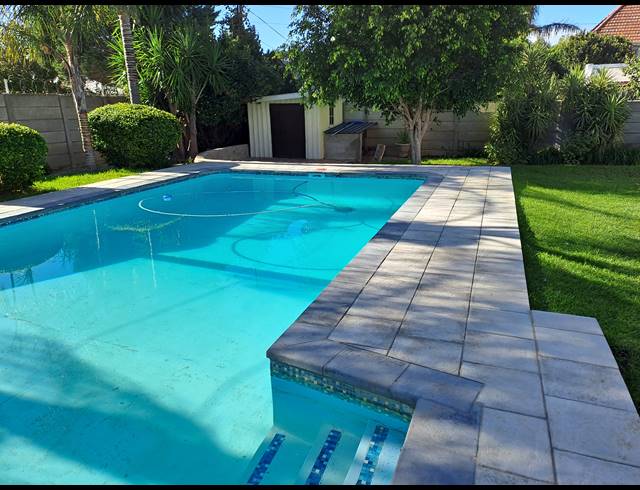 4 bed property to rent in PAGLANDE